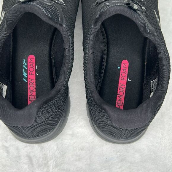 Skechers black slip on walking sneaker shoes - Picture 8 of 10